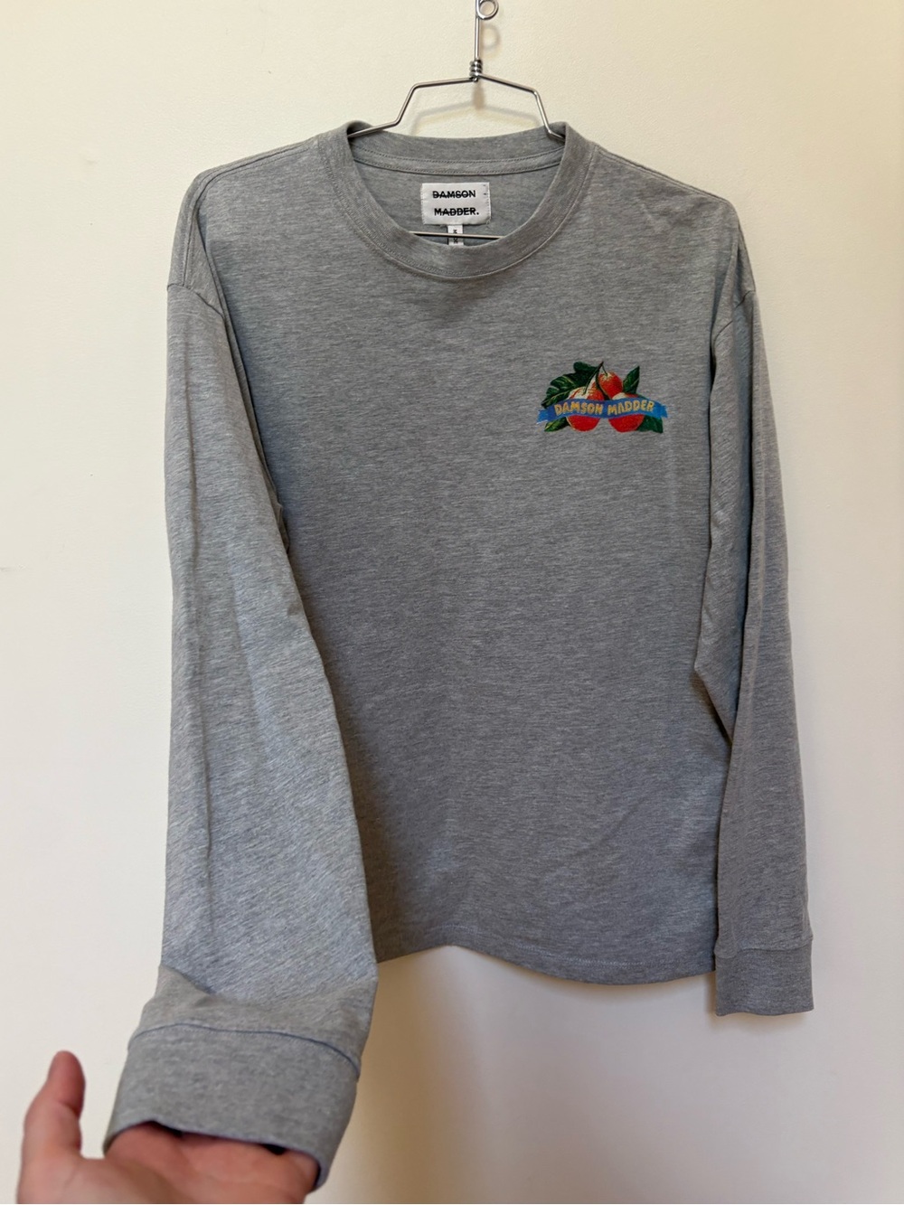 NWOT Damson Madder x Anthropologie Fruits D'été Long-Sleeve Graphic Tee Size 4US - Picture 12 of 15